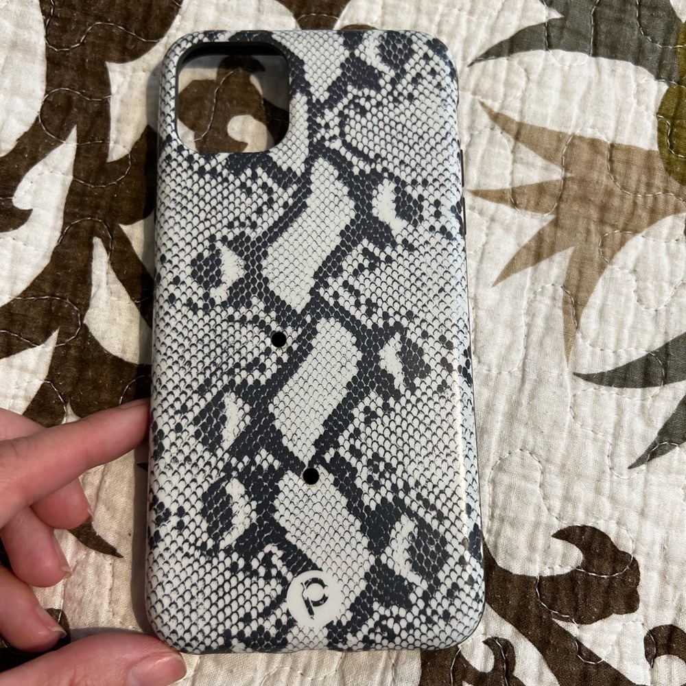 Snake Print Loopy Case for IPhone 11 Pro Max